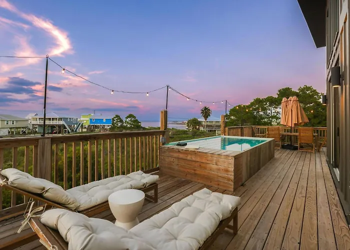Holiday home Peaceful 4br*private Pool*3-5 Min Walk To Beach! *